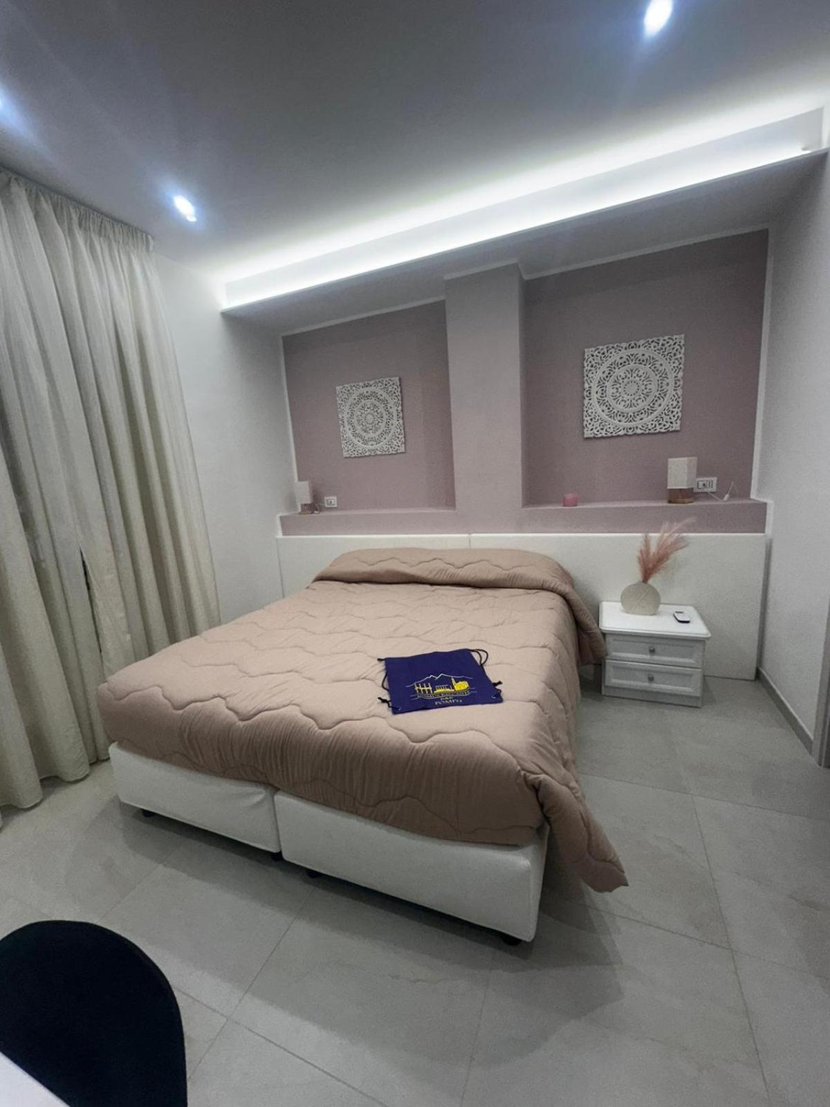 פומפיי Domus Balcante B&B מראה חיצוני תמונה